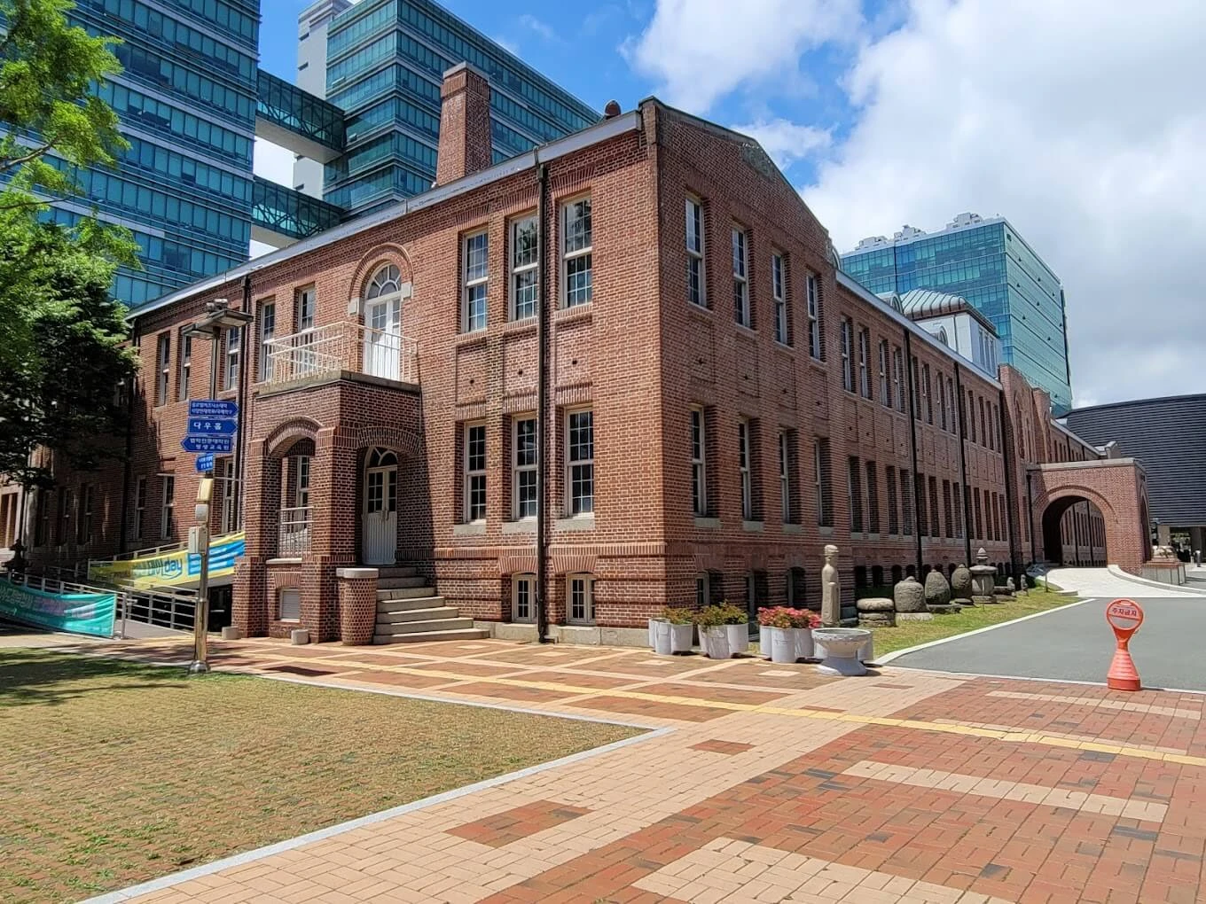 Đại học DongA: Ngôi trường chất lượng tại trung tâm thành phố Busan