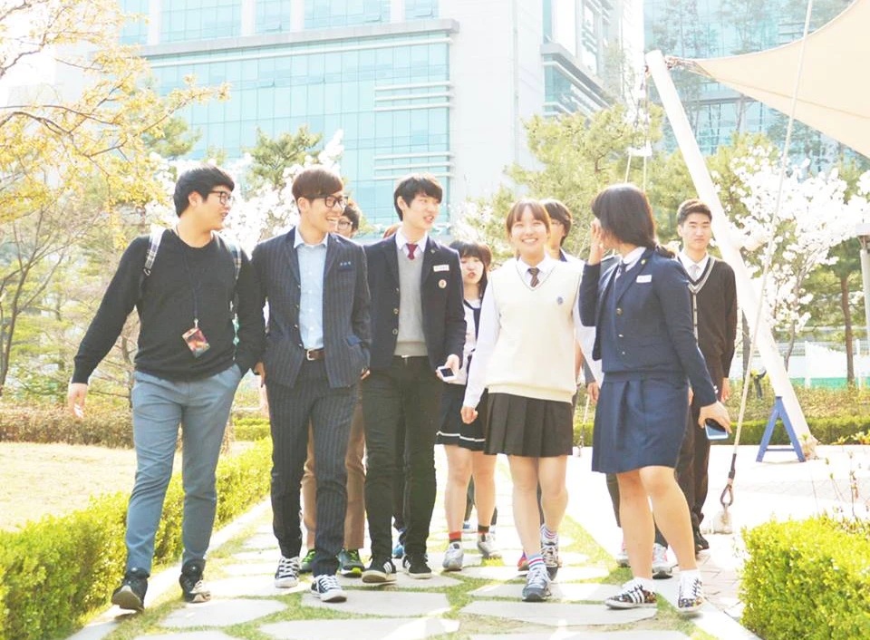 Những cụm tiếng Hàn cơ bản trong giao tiếp